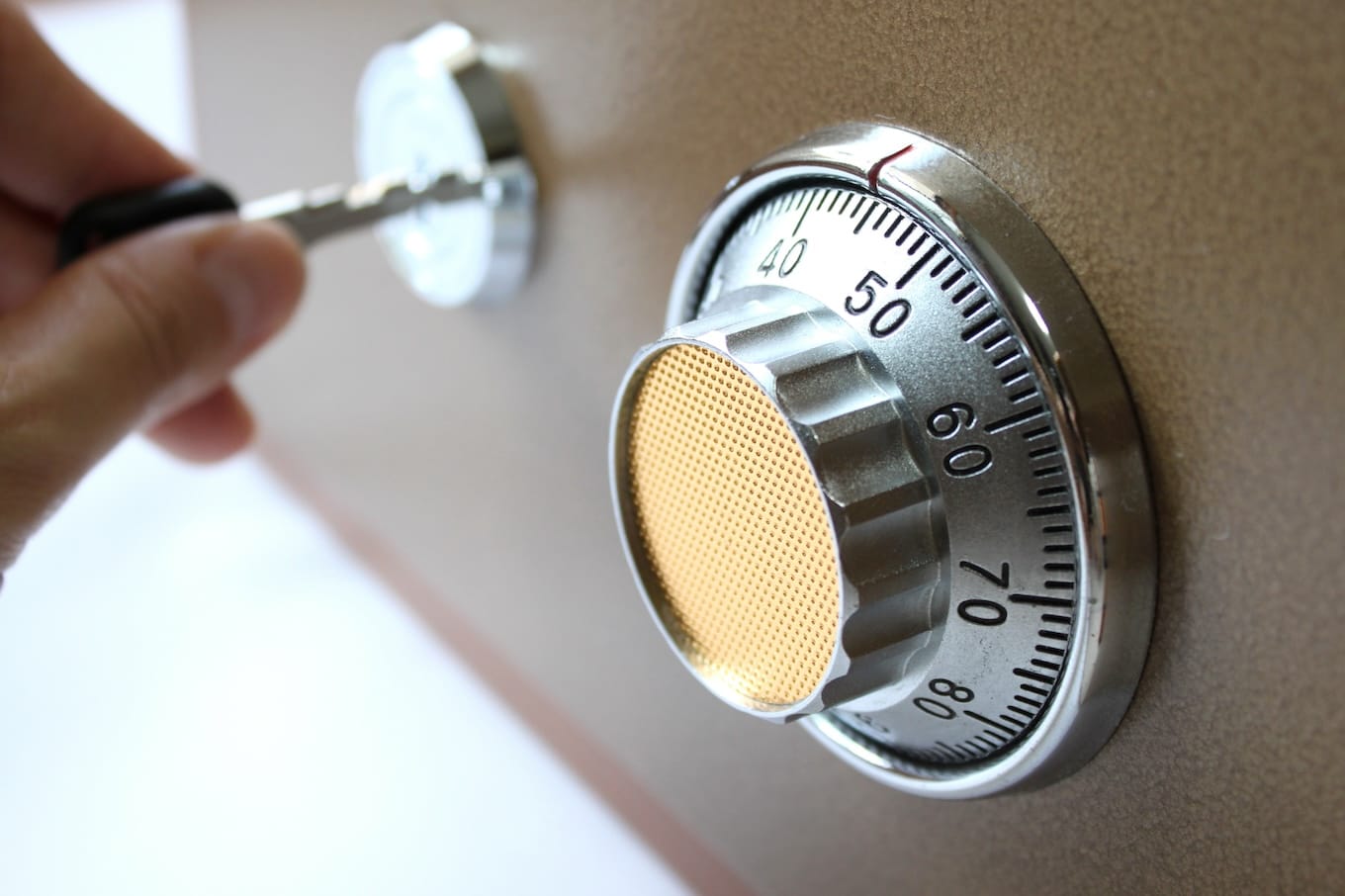 ダイヤル式金庫